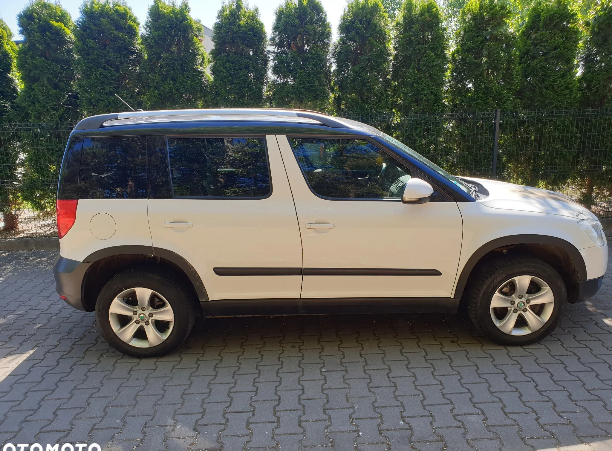 Skoda Yeti cena 28900 przebieg: 203000, rok produkcji 2012 z Odolanów małe 37